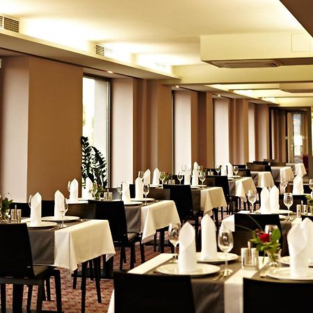 Kongres Hotel Roca Кошице Экстерьер фото