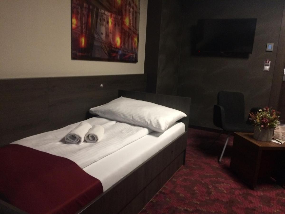 Kongres Hotel Roca Кошице Экстерьер фото
