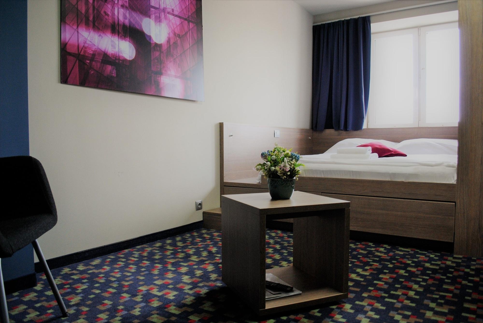 Kongres Hotel Roca Кошице Экстерьер фото