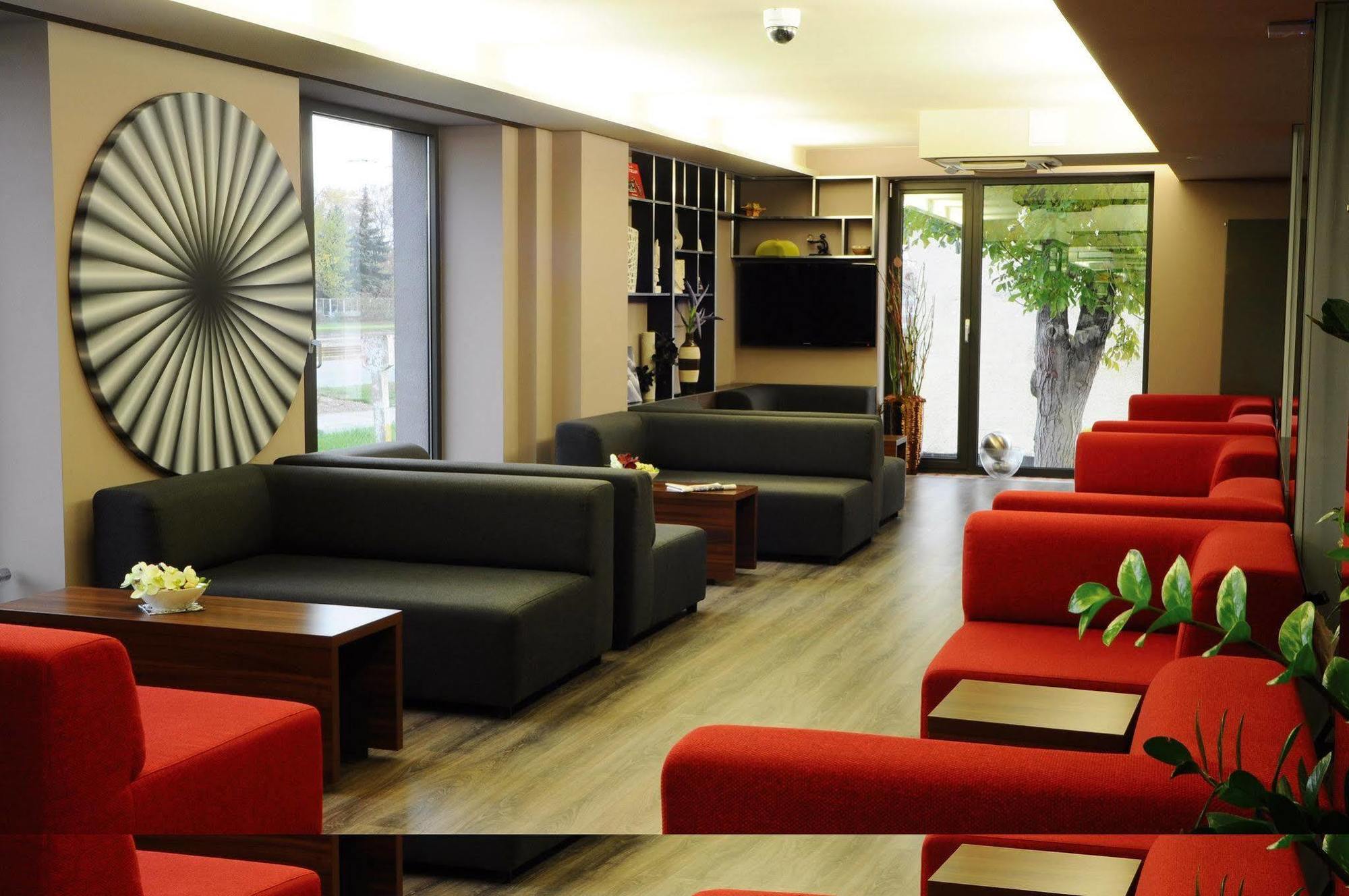 Kongres Hotel Roca Кошице Экстерьер фото